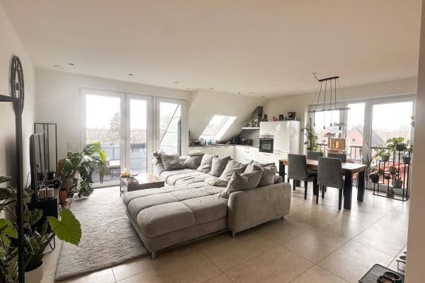 Prenájom bytu 4-izbový 99 m², Gronau Prenájom bytu 4-izbový 99 m², Gronau