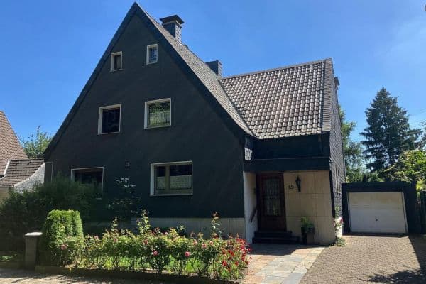 Predaj domu 150 m², pozemek 625 m², Duisburg Predaj domu 150 m², pozemek 625 m², Duisburg
