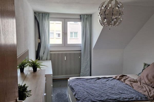 Prenájom bytu 2-izbový 49 m², Hirschstr. 36, Karlsruhe, Bádensko-Wurttembersko Prenájom bytu 2-izbový 49 m², Hirschstr. 36, Karlsruhe, Bádensko-Wurttembersko