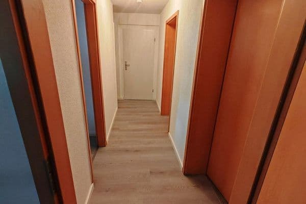 Prenájom bytu 3-izbový 59 m², Karlruher Straße 5, Heilbronn Prenájom bytu 3-izbový 59 m², Karlruher Straße 5, Heilbronn