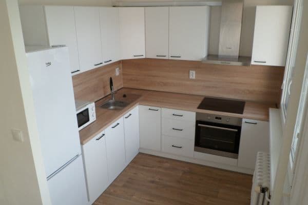 Prenájom bytu 2-izbový 57 m², Lipová, Most Prenájom bytu 2-izbový 57 m², Lipová, Most
