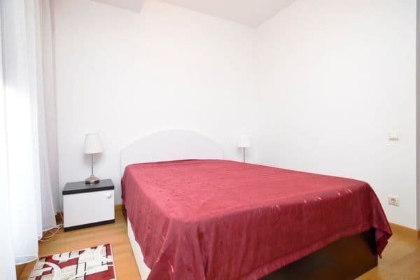 Prenájom bytu 2-izbový 72 m², Letohradská, Prague Prenájom bytu 2-izbový 72 m², Letohradská, Prague