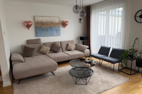 Predaj domu 165 m², pozemek 315 m², Stahnsdorf Predaj domu 165 m², pozemek 315 m², Stahnsdorf