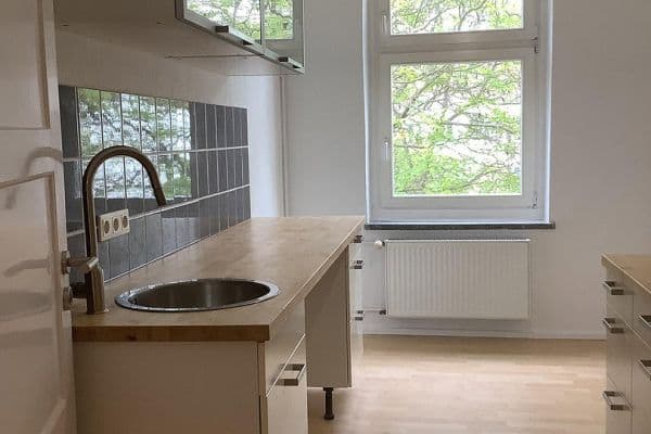 Prenájom bytu 3-izbový 96 m², Leopoldstr.28, Berlin, Berlín Prenájom bytu 3-izbový 96 m², Leopoldstr.28, Berlin, Berlín