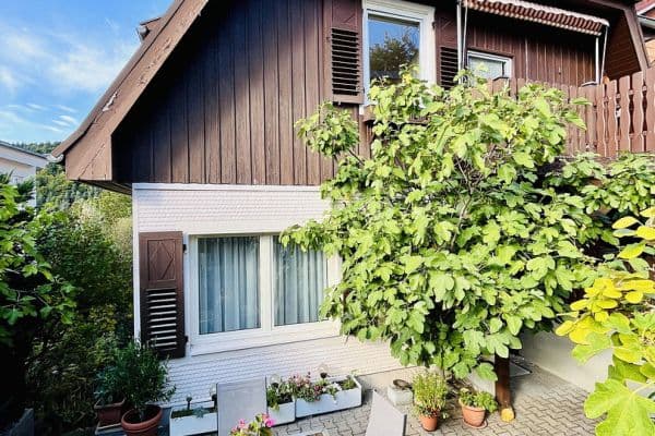 Predaj domu 146 m², pozemek 1.550 m², Neuenbürg Predaj domu 146 m², pozemek 1.550 m², Neuenbürg