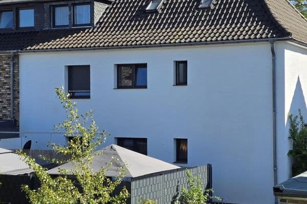 Predaj domu 233 m², pozemek 230 m², Troisdorf Predaj domu 233 m², pozemek 230 m², Troisdorf