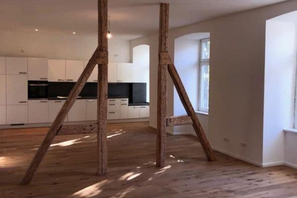 Prenájom bytu 3-izbový 123 m², Kaiserstrasse 118, Friedberg Prenájom bytu 3-izbový 123 m², Kaiserstrasse 118, Friedberg