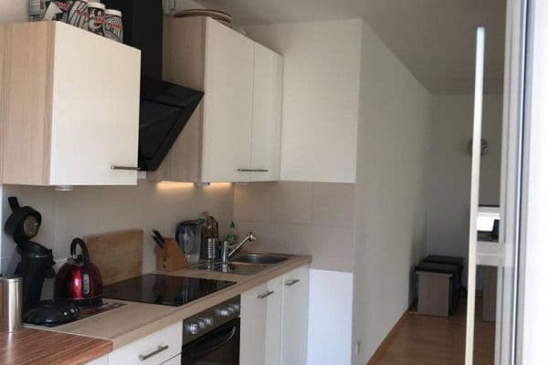 Prenájom bytu 2-izbový 66 m², Ilsfeld Prenájom bytu 2-izbový 66 m², Ilsfeld