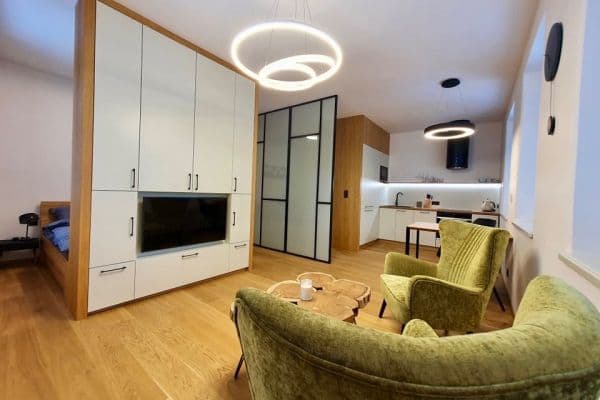 Prenájom bytu 1-izbový 35 m², Hvězdná, Jablonec nad Nisou Prenájom bytu 1-izbový 35 m², Hvězdná, Jablonec nad Nisou