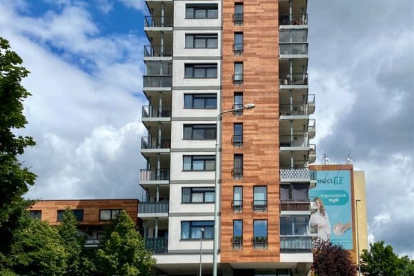 Prenájom bytu 1-izbový 35 m², Nad Přehradou, Praha Prenájom bytu 1-izbový 35 m², Nad Přehradou, Praha