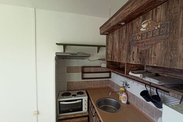 Prenájom bytu 1-izbový 20 m², Rychtářská, Liberec Prenájom bytu 1-izbový 20 m², Rychtářská, Liberec