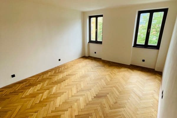 Prenájom bytu 2-izbový 63 m², Komenského, Písek, Jihočeský kraj Prenájom bytu 2-izbový 63 m², Komenského, Písek, Jihočeský kraj