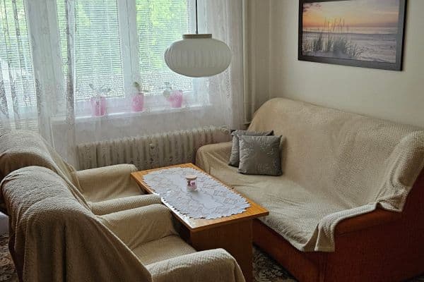 Prenájom bytu 3-izbový 60 m², Obránců míru, Kopřivnice Prenájom bytu 3-izbový 60 m², Obránců míru, Kopřivnice