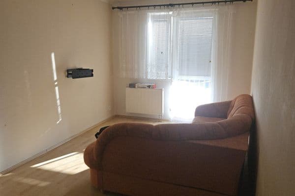 Prenájom bytu 2-izbový 55 m², Volmanova, Čelákovice Prenájom bytu 2-izbový 55 m², Volmanova, Čelákovice