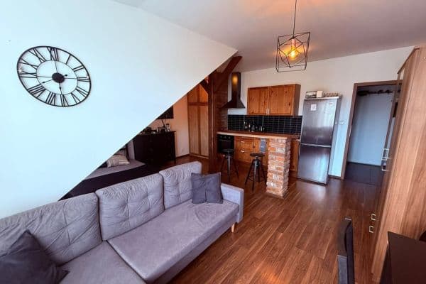 Predaj bytu 1-izbový 38 m², Vosmíkových, Praha Predaj bytu 1-izbový 38 m², Vosmíkových, Praha