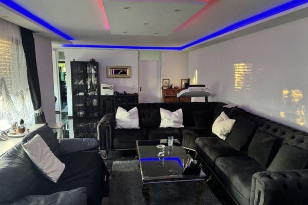 Predaj domu 154 m², pozemok 254 m², Walther-Rathnau-Straße 31, Pforzheim Predaj domu 154 m², pozemok 254 m², Walther-Rathnau-Straße 31, Pforzheim
