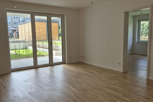 Prenájom bytu 3-izbový 77 m², Schillerstr. 21, Berlin, Berlín Prenájom bytu 3-izbový 77 m², Schillerstr. 21, Berlin, Berlín
