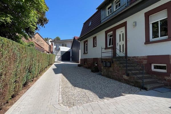 Prenájom bytu 3-izbový 100 m², Mosbach Prenájom bytu 3-izbový 100 m², Mosbach