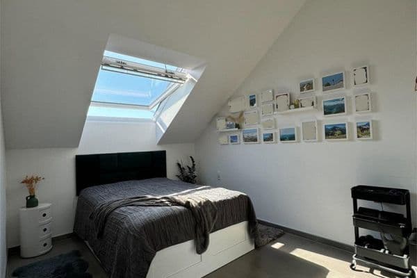 Prenájom bytu 2-izbový 50 m², Stuttgart-Stammheim, Bádensko-Wurttembersko Prenájom bytu 2-izbový 50 m², Stuttgart-Stammheim, Bádensko-Wurttembersko