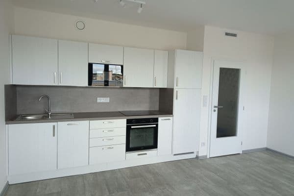 Prenájom bytu 1-izbový 30 m², Arnošta Staňka, Praha Prenájom bytu 1-izbový 30 m², Arnošta Staňka, Praha