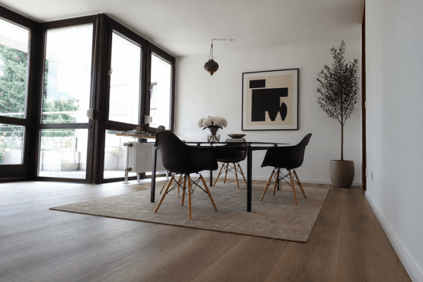 Predaj bytu 3-izbový 111 m², Warmbronn-Leonberg Predaj bytu 3-izbový 111 m², Warmbronn-Leonberg