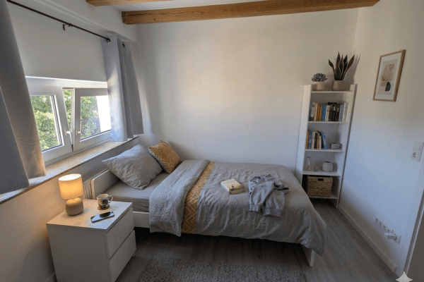 Prenájom bytu 5-izbový 83 m², Zeppelinstraße 42, Mannheim, Bádensko-Wurttembersko Prenájom bytu 5-izbový 83 m², Zeppelinstraße 42, Mannheim, Bádensko-Wurttembersko