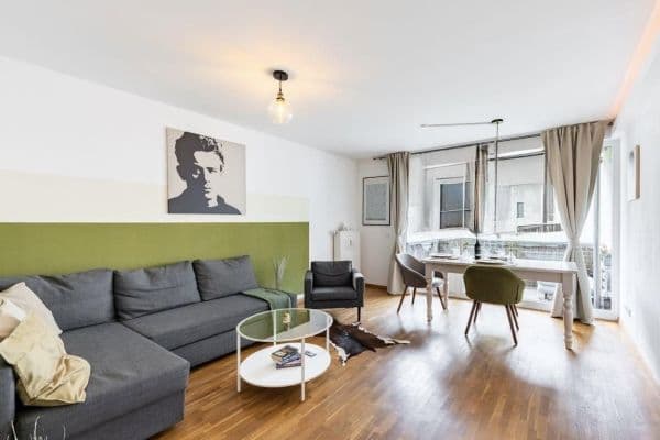 Prenájom bytu 3-izbový 70 m², Hamburg, Hamburg Prenájom bytu 3-izbový 70 m², Hamburg, Hamburg