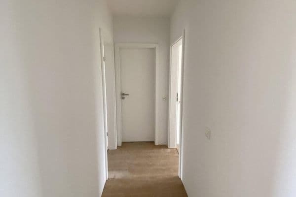 Prenájom bytu 3-izbový 75 m², Sauerweinstr. 8-12, Darmstadt Prenájom bytu 3-izbový 75 m², Sauerweinstr. 8-12, Darmstadt