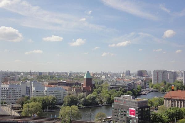 Prenájom bytu 1-izbový 30 m², Holzmarktstrasse 71, Berlin-Mitte, Berlín Prenájom bytu 1-izbový 30 m², Holzmarktstrasse 71, Berlin-Mitte, Berlín
