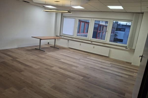 Prenájom kancelárie 65 m², Oststrasse 122 C, Norderstedt Prenájom kancelárie 65 m², Oststrasse 122 C, Norderstedt