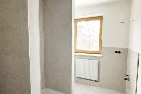 Prenájom bytu 3-izbový 84 m², Fürth Prenájom bytu 3-izbový 84 m², Fürth