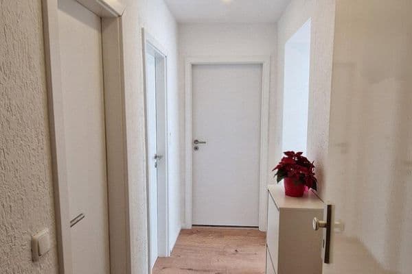 Prenájom bytu 3-izbový 60 m², Reimanstraße 19, Aachen, Severné Porýnie - Westfálsko Prenájom bytu 3-izbový 60 m², Reimanstraße 19, Aachen, Severné Porýnie - Westfálsko