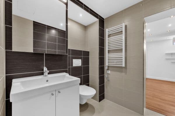 Prenájom bytu 1-izbový 22 m², Josefa Ressla, Pardubice Prenájom bytu 1-izbový 22 m², Josefa Ressla, Pardubice