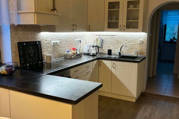 Prenájom bytu 3-izbový 110 m², Liberecká, Děčín Prenájom bytu 3-izbový 110 m², Liberecká, Děčín