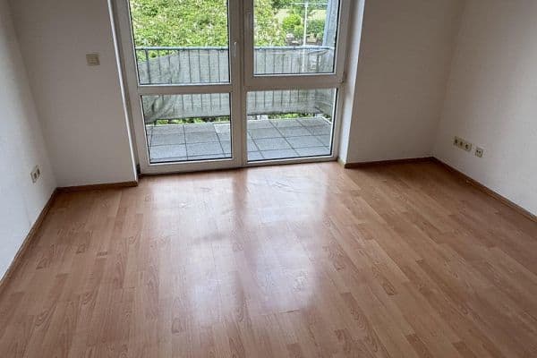 Prenájom bytu 2-izbový 50 m², Schönefeld Prenájom bytu 2-izbový 50 m², Schönefeld