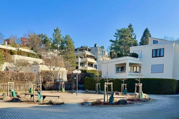 Prenájom bytu 1-izbový 48 m², Herdweg 94G, Stuttgart Prenájom bytu 1-izbový 48 m², Herdweg 94G, Stuttgart