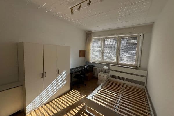 Prenájom bytu 1-izbový 24 m², Bergstraße 36, Pfungstadt Prenájom bytu 1-izbový 24 m², Bergstraße 36, Pfungstadt