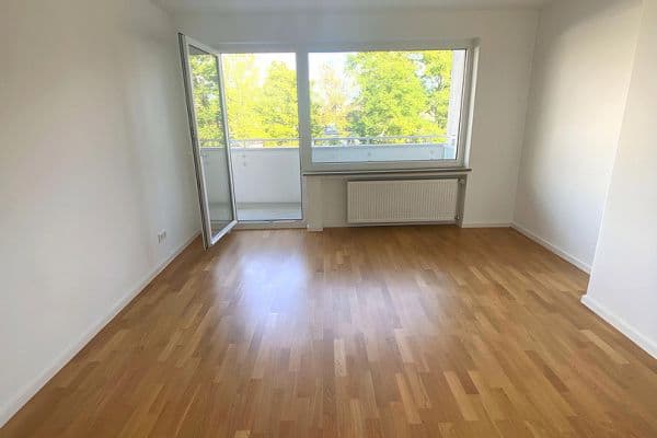 Prenájom bytu 3-izbový 78 m², Fürstenrieder Str. 35, München, Bavorsko Prenájom bytu 3-izbový 78 m², Fürstenrieder Str. 35, München, Bavorsko