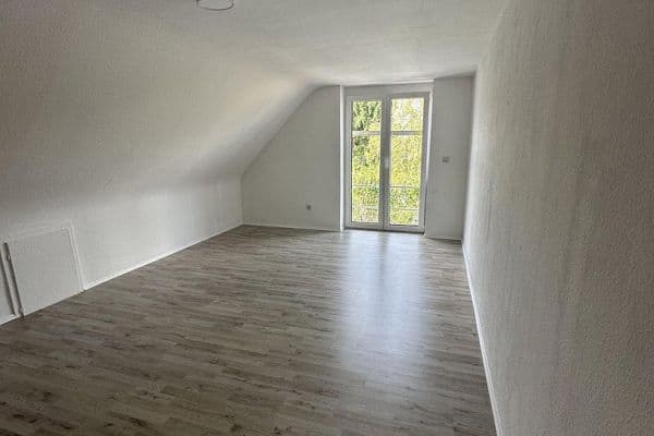 Prenájom bytu 24 m², Karlsruhe, Bádensko-Wurttembersko Prenájom bytu 24 m², Karlsruhe, Bádensko-Wurttembersko