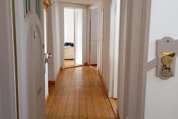 Predaj bytu 2-izbový 79 m², Mierendorffstr. 11, Berlin, Berlín Predaj bytu 2-izbový 79 m², Mierendorffstr. 11, Berlin, Berlín