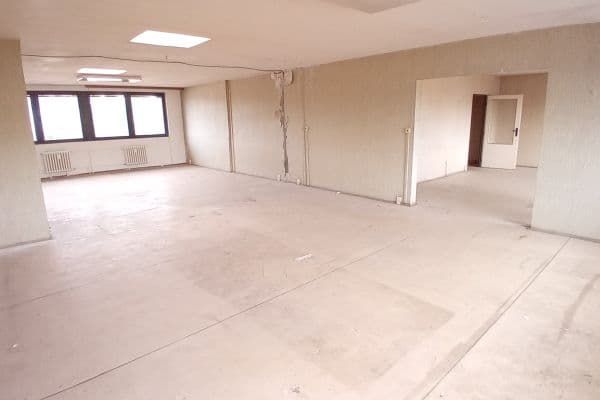 Prenájom nebytového priestoru 111 m², Roháčova, Praha, Praha Prenájom nebytového priestoru 111 m², Roháčova, Praha, Praha
