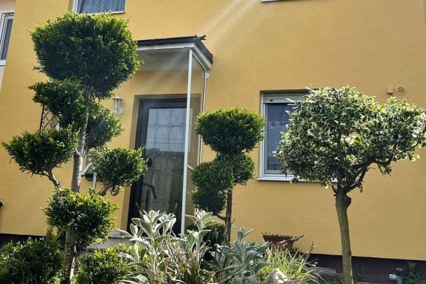 Predaj domu 135 m², pozemok 312 m², Kirchseeoner Weg 51, Kirchseeon, Bavorsko Predaj domu 135 m², pozemok 312 m², Kirchseeoner Weg 51, Kirchseeon, Bavorsko