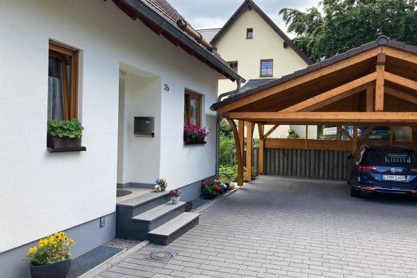Predaj domu 104 m², pozemok 520 m², Chemnitz Predaj domu 104 m², pozemok 520 m², Chemnitz