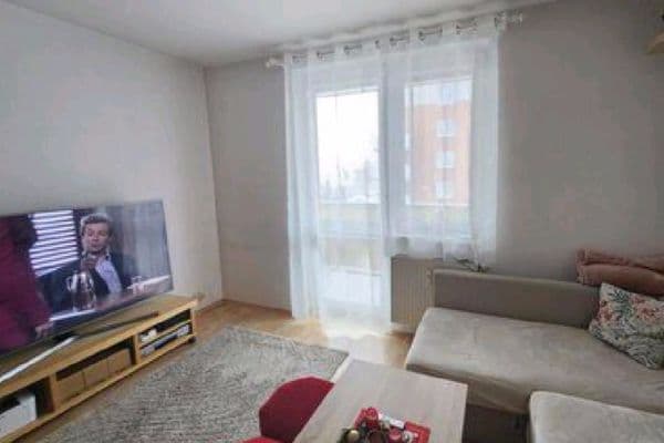 Prenájom bytu 2-izbový 43 m², U Kasáren, Mladá Boleslav, Středočeský kraj Prenájom bytu 2-izbový 43 m², U Kasáren, Mladá Boleslav, Středočeský kraj
