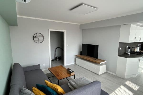 Predaj bytu 2-izbový 60 m², sídl. Hůrka, Kralupy nad Vltavou Predaj bytu 2-izbový 60 m², sídl. Hůrka, Kralupy nad Vltavou
