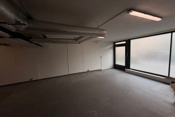 Prenájom nebytového priestoru 50 m², Blahoslavova, Praha, Praha Prenájom nebytového priestoru 50 m², Blahoslavova, Praha, Praha