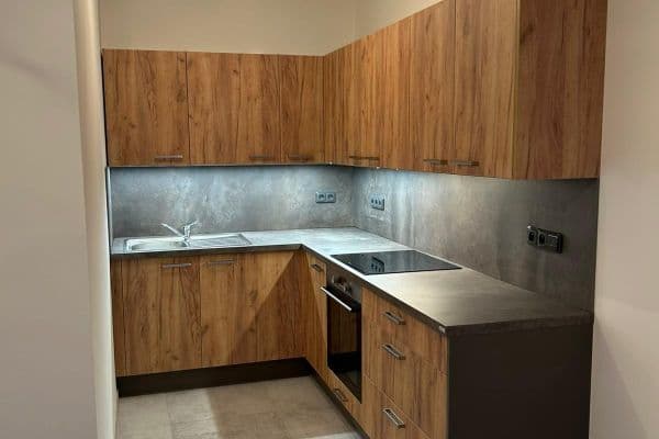 Prenájom bytu 2-izbový 53 m², Gerstelova, Praha Prenájom bytu 2-izbový 53 m², Gerstelova, Praha