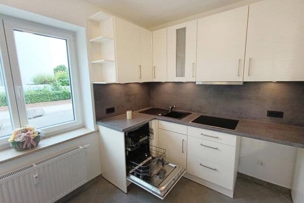 Prenájom bytu 2-izbový 47 m², Kiel, Šlezvicko-Holštajnsko Prenájom bytu 2-izbový 47 m², Kiel, Šlezvicko-Holštajnsko