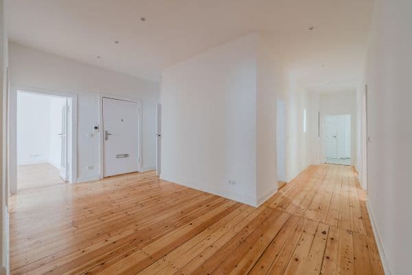 Predaj bytu 4-izbový 148 m², Düsseldorfer Str. 34, Berlin, Berlín Predaj bytu 4-izbový 148 m², Düsseldorfer Str. 34, Berlin, Berlín