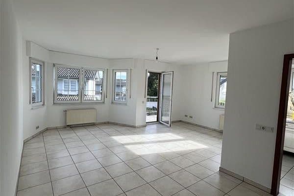 Prenájom bytu 2-izbový 73 m², Rösrath Prenájom bytu 2-izbový 73 m², Rösrath